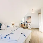 Boddenbrise 度假居